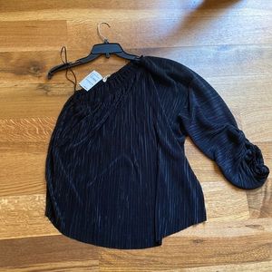 L’AGENCE black one should blouse